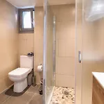 Theoni Сами