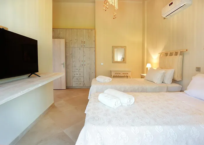 Theoni Sami (Kefalonia)