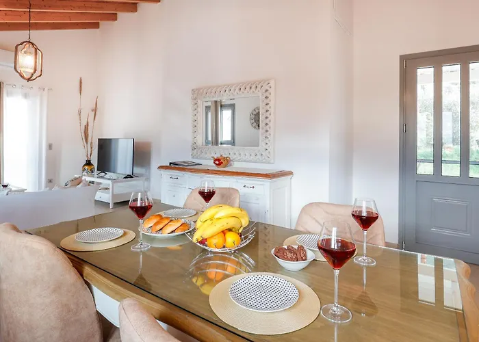 Theoni Sami (Kefalonia)